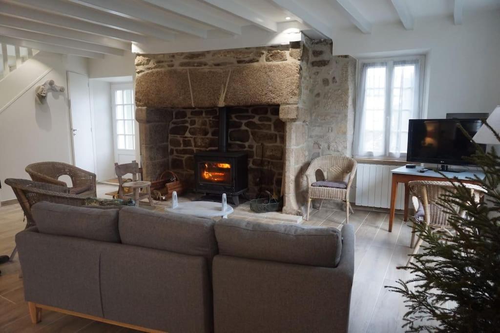 Le Clos Du 10 Treignac Екстериор снимка